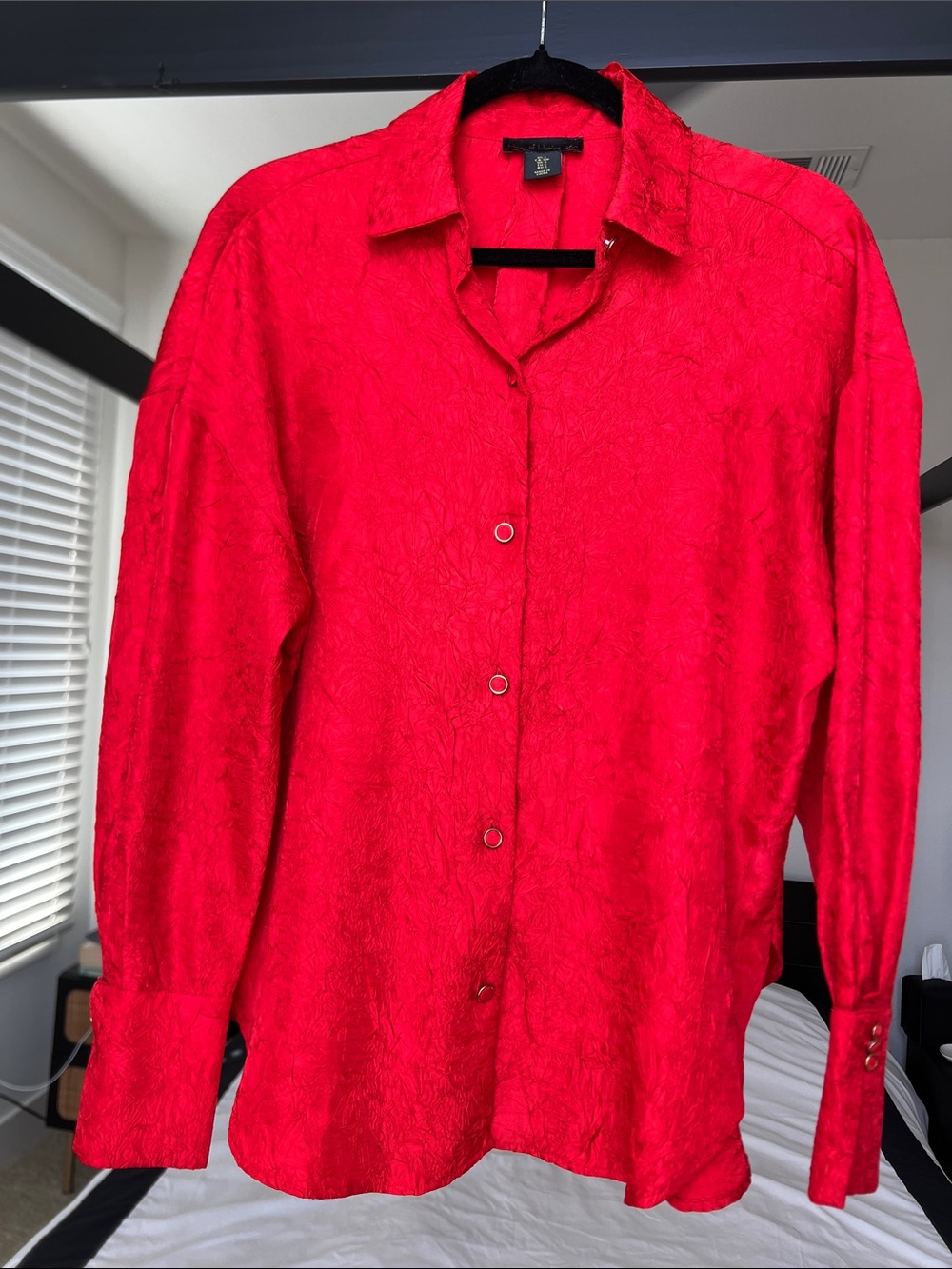 House of Harlow 1960 Vibrant Red Textured Button-Down Blouse